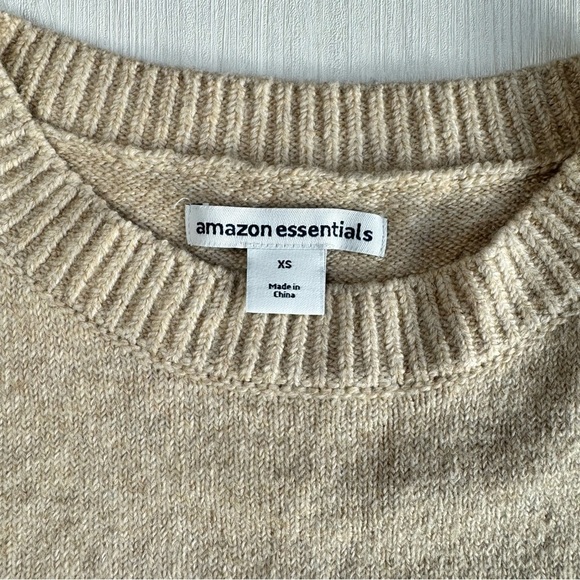AMAZON ESSENTIALS Soft Touch Crewneck Sweater XS Oatmeal Pleated Shoulder Casual - Picture 3 of 13